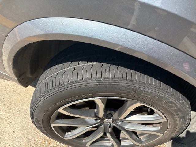 2019 Volvo XC90 T6 Momentum