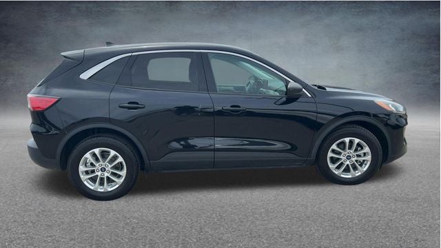 2022 Ford Escape Hybrid SE