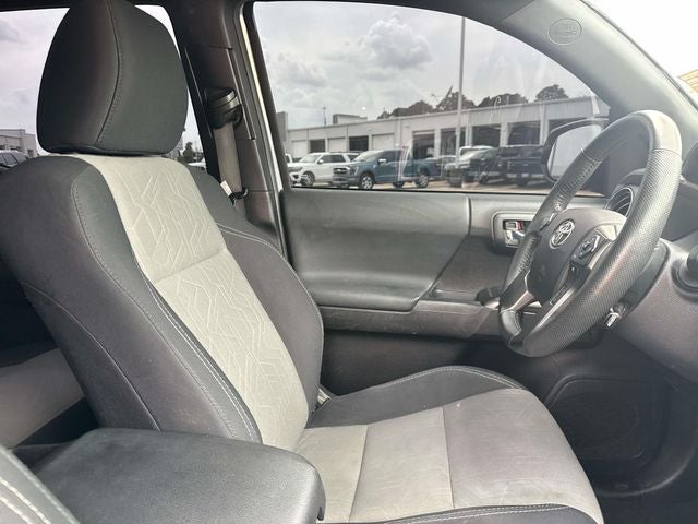 2021 Toyota Tacoma TRD Sport V6